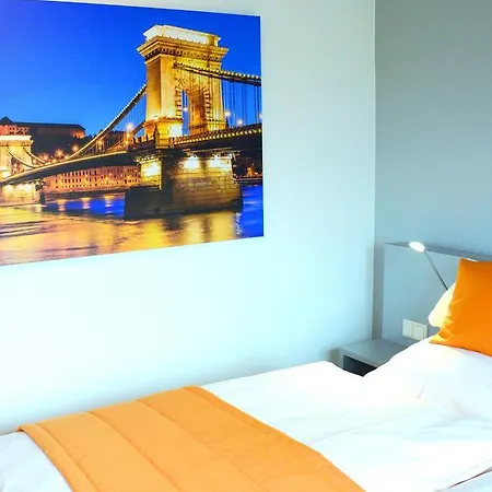 Mitte Hotel 3*