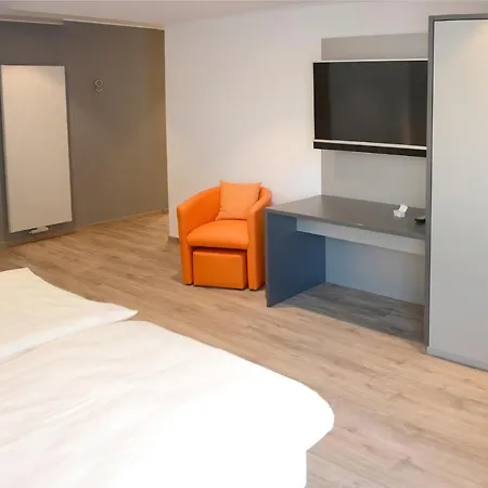 Hotel Mitte 3*